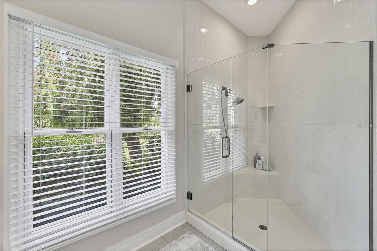 3386 CHARLES MACDONALD DR, SARASOTA, FL, 34240