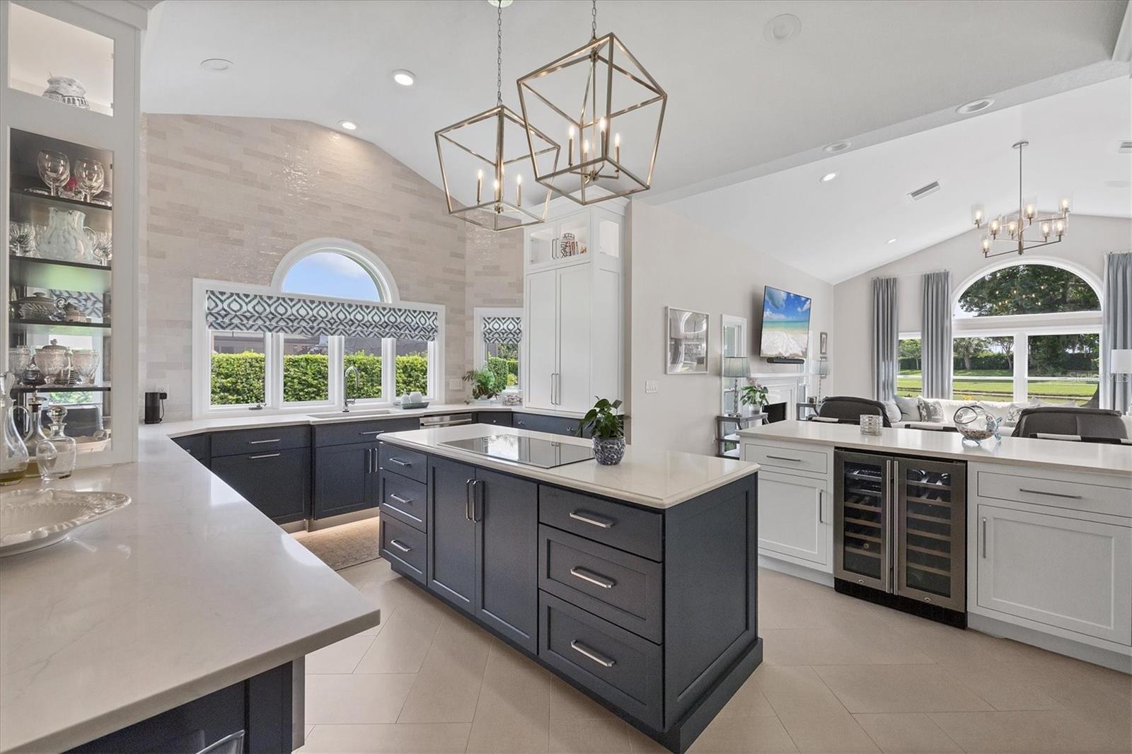 3386 CHARLES MACDONALD DR, SARASOTA, FL, 34240