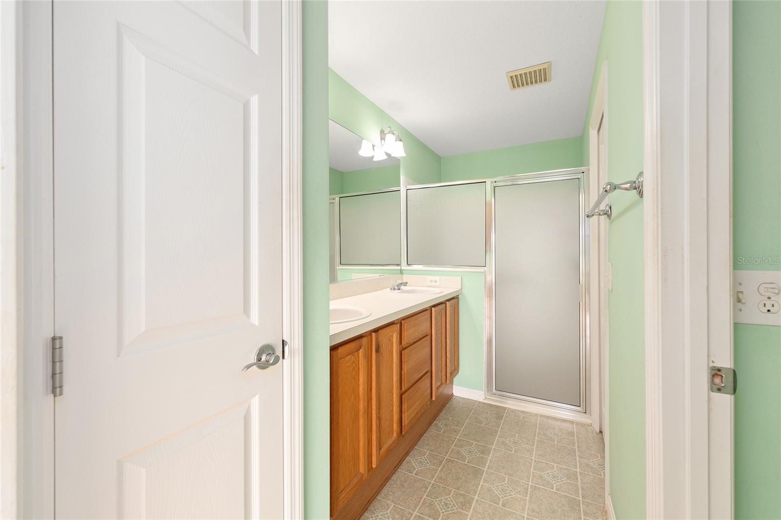 17112 SE 78TH PARLANGE TER, THE VILLAGES, FL, 32162