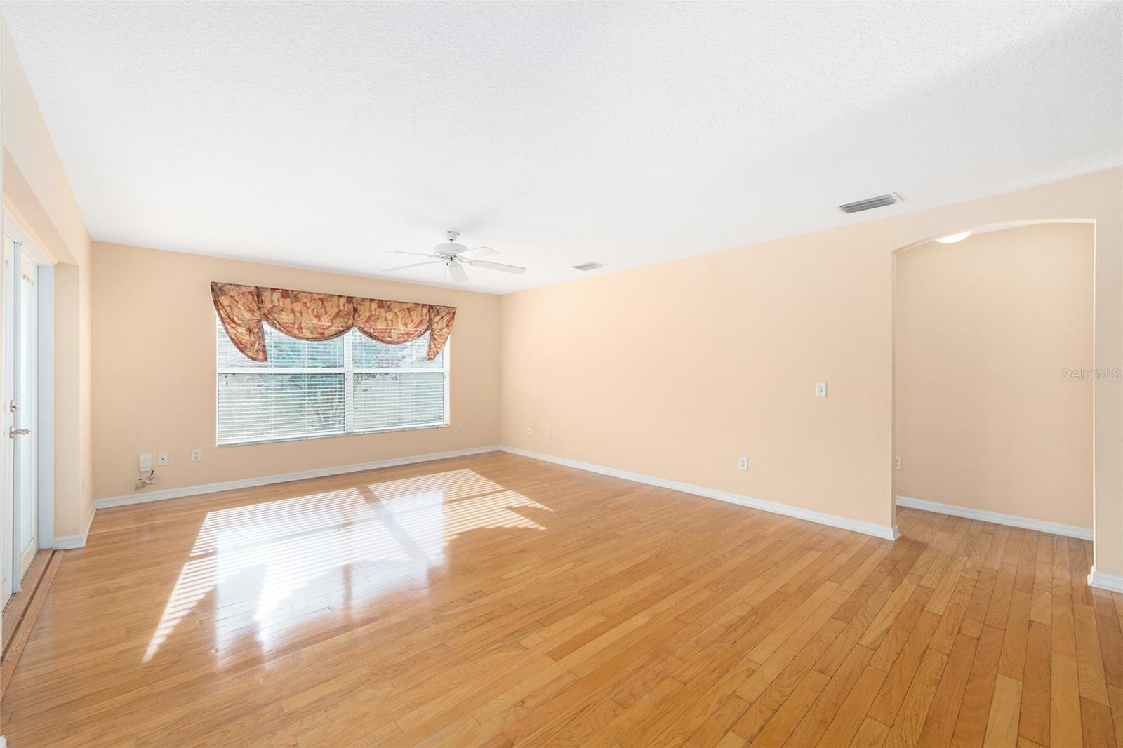 17112 SE 78TH PARLANGE TER, THE VILLAGES, FL, 32162