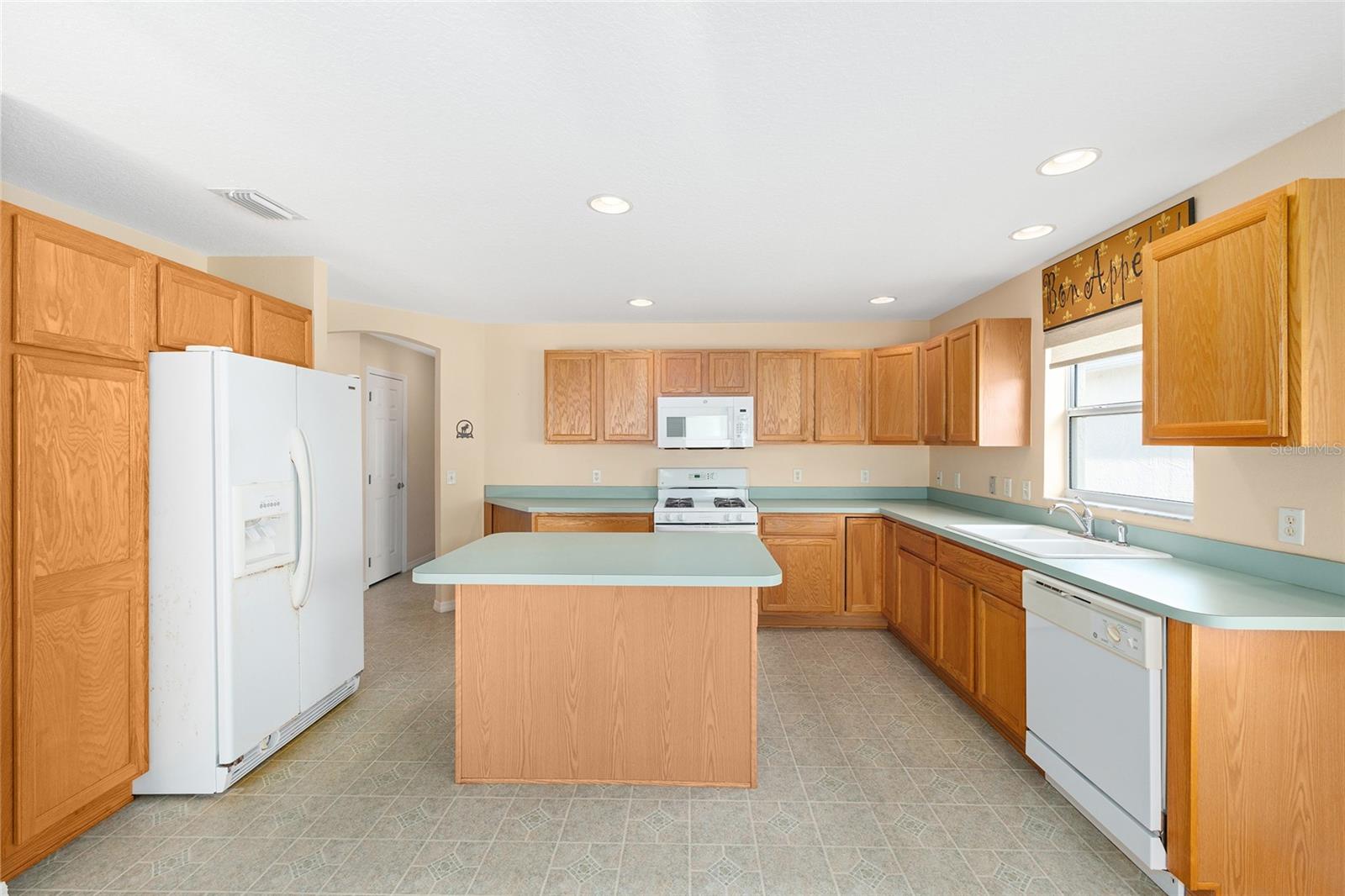 17112 SE 78TH PARLANGE TER, THE VILLAGES, FL, 32162