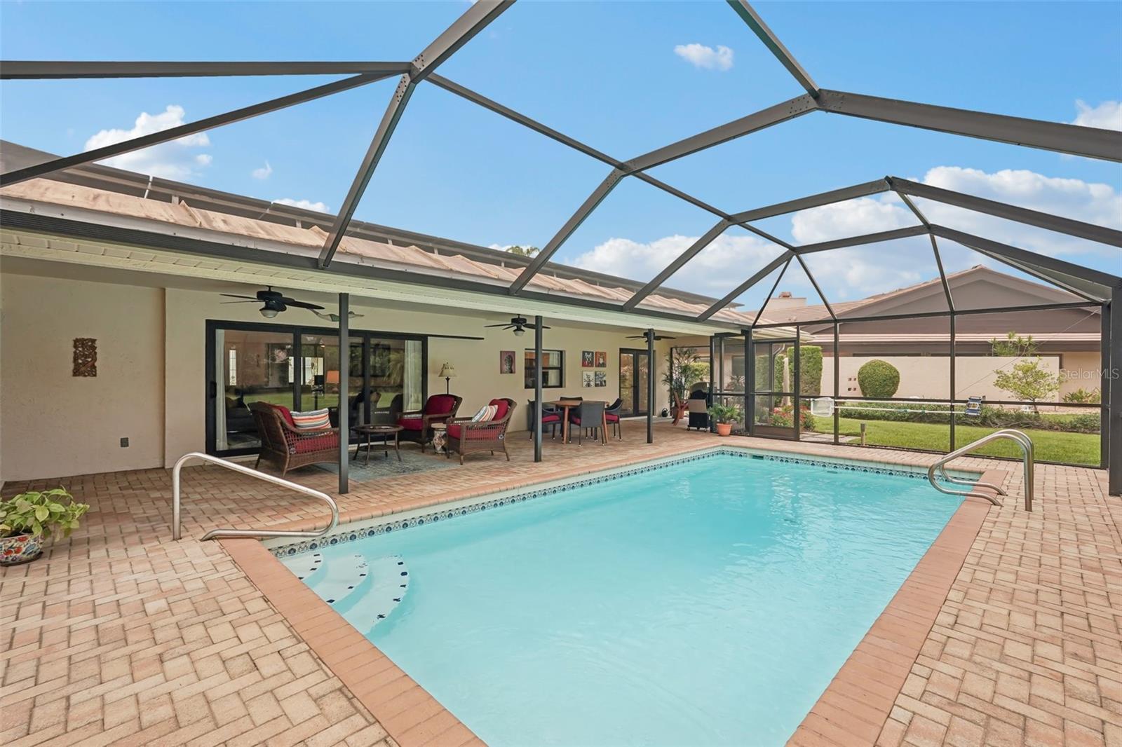 A4658146 Property Photo