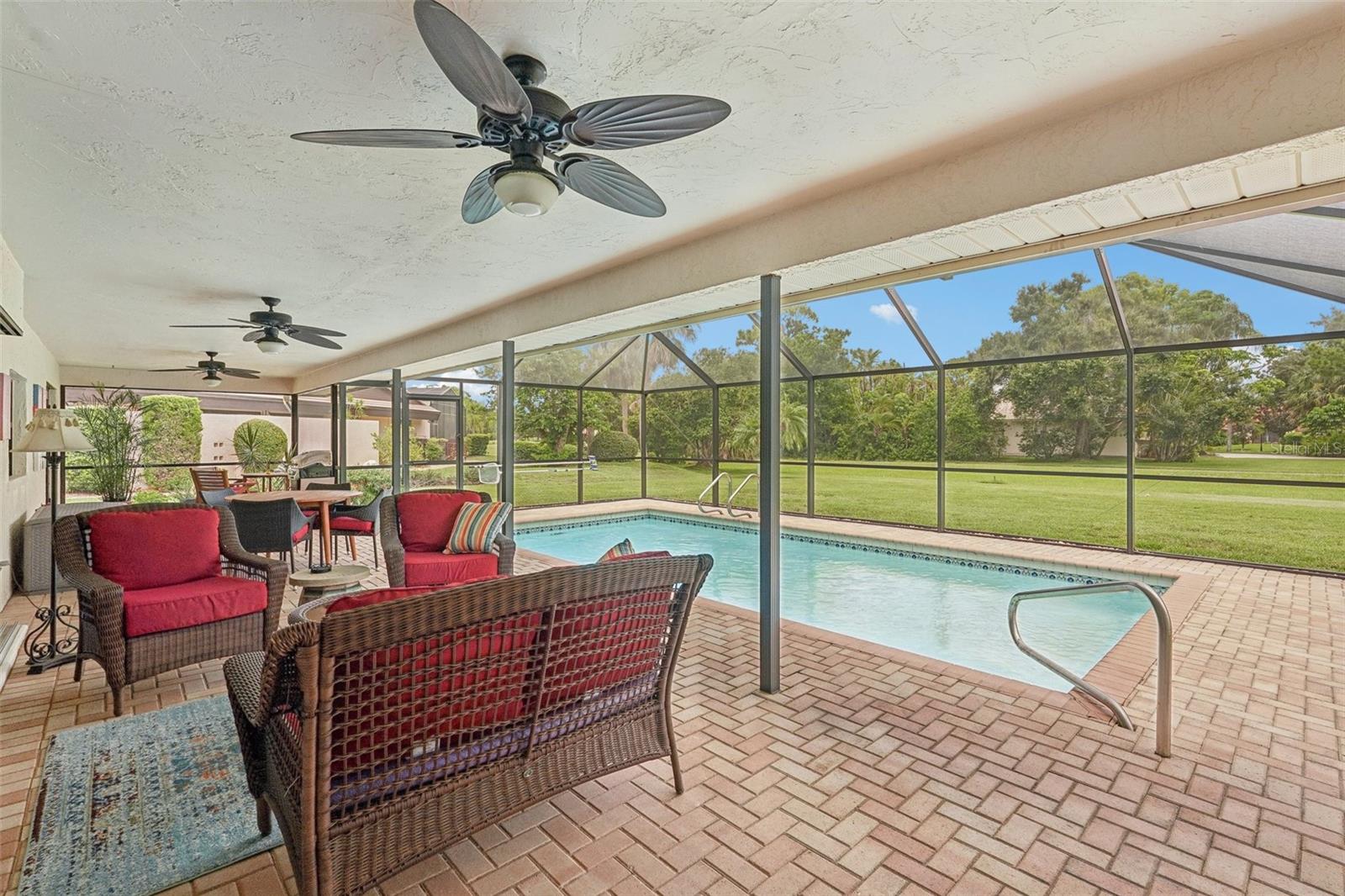 A4658146 Property Photo
