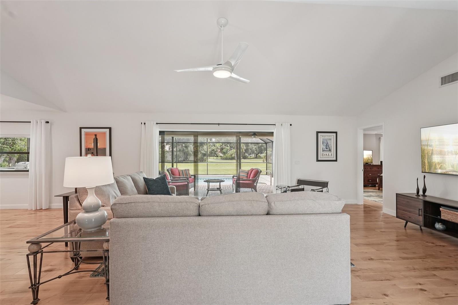 A4658146 Property Photo