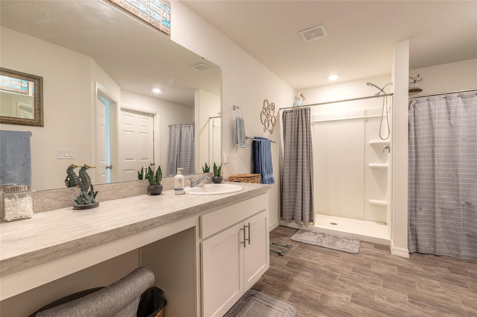 49 LLAMA TRL, PALM COAST, FL, 32164