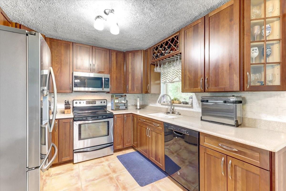 320 PHEASANT CIR, BRANDON, FL, 33510