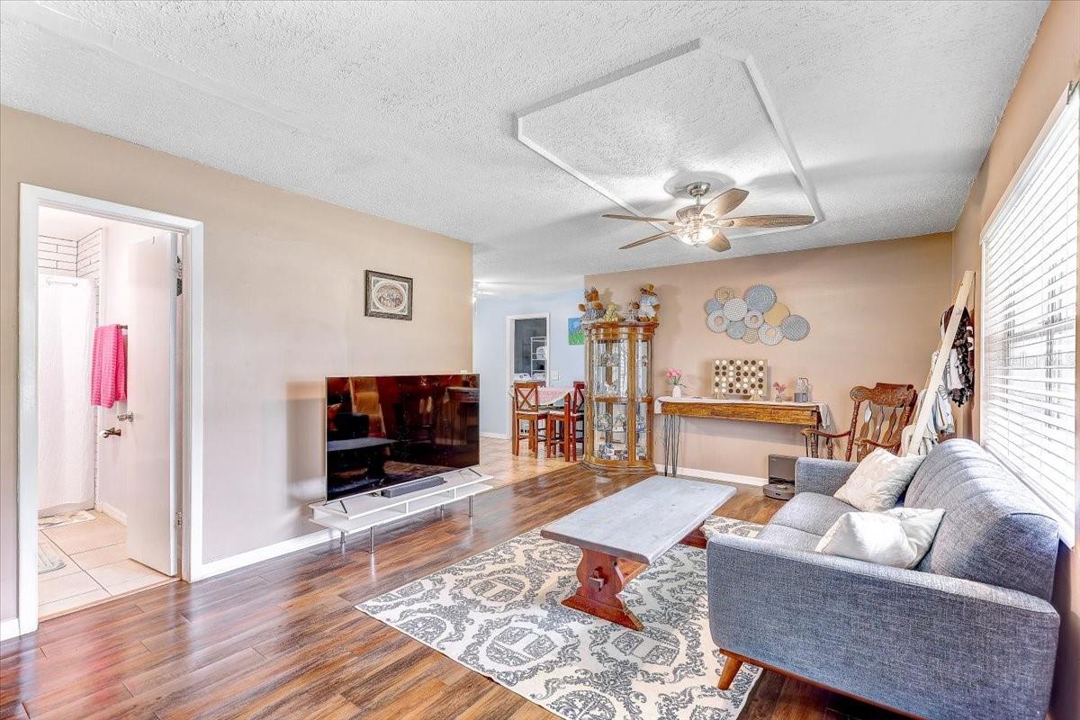 320 PHEASANT CIR, BRANDON, FL, 33510