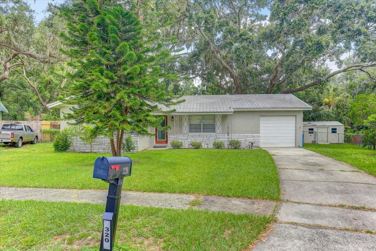 320 PHEASANT CIR, BRANDON, FL, 33510