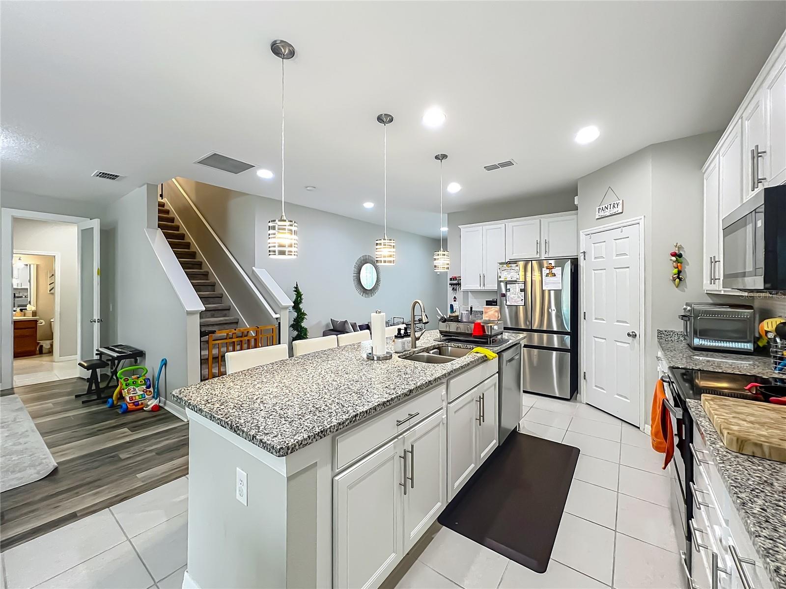 1808 REGAL RIVER CIR, OCOEE, FL, 34761