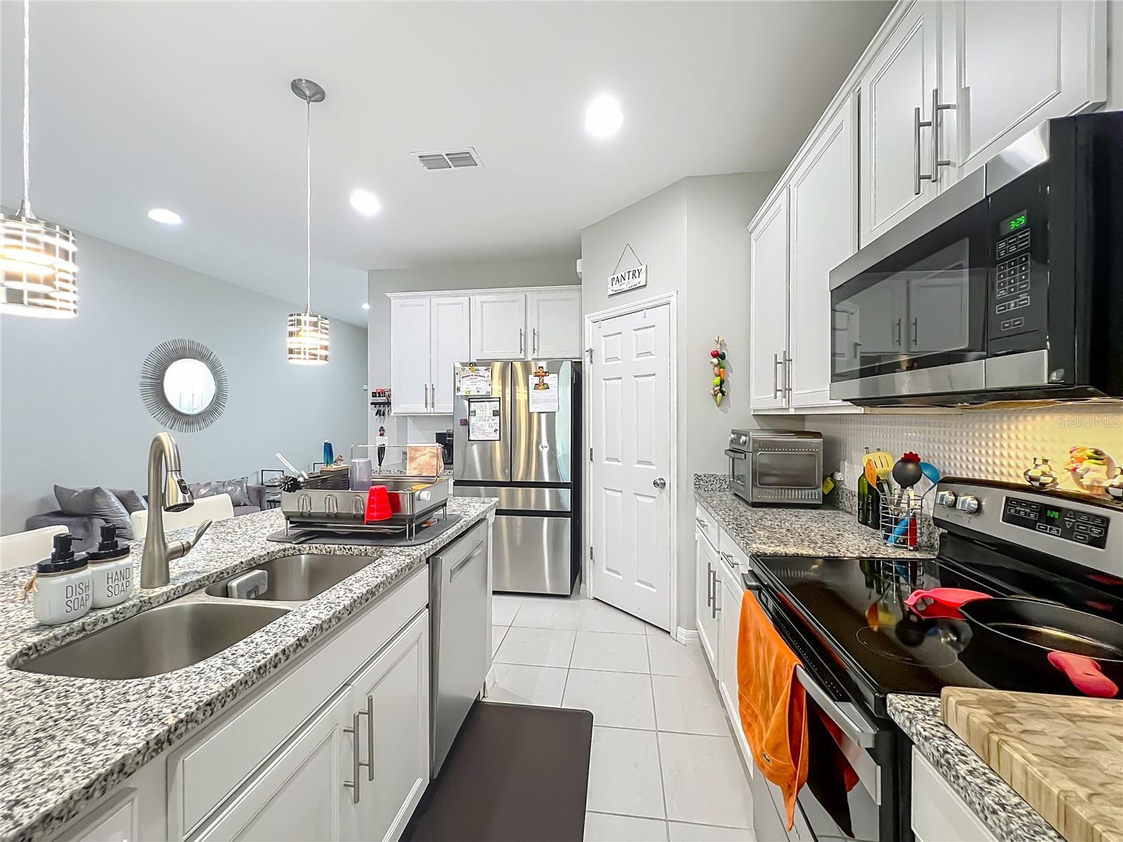 1808 REGAL RIVER CIR, OCOEE, FL, 34761