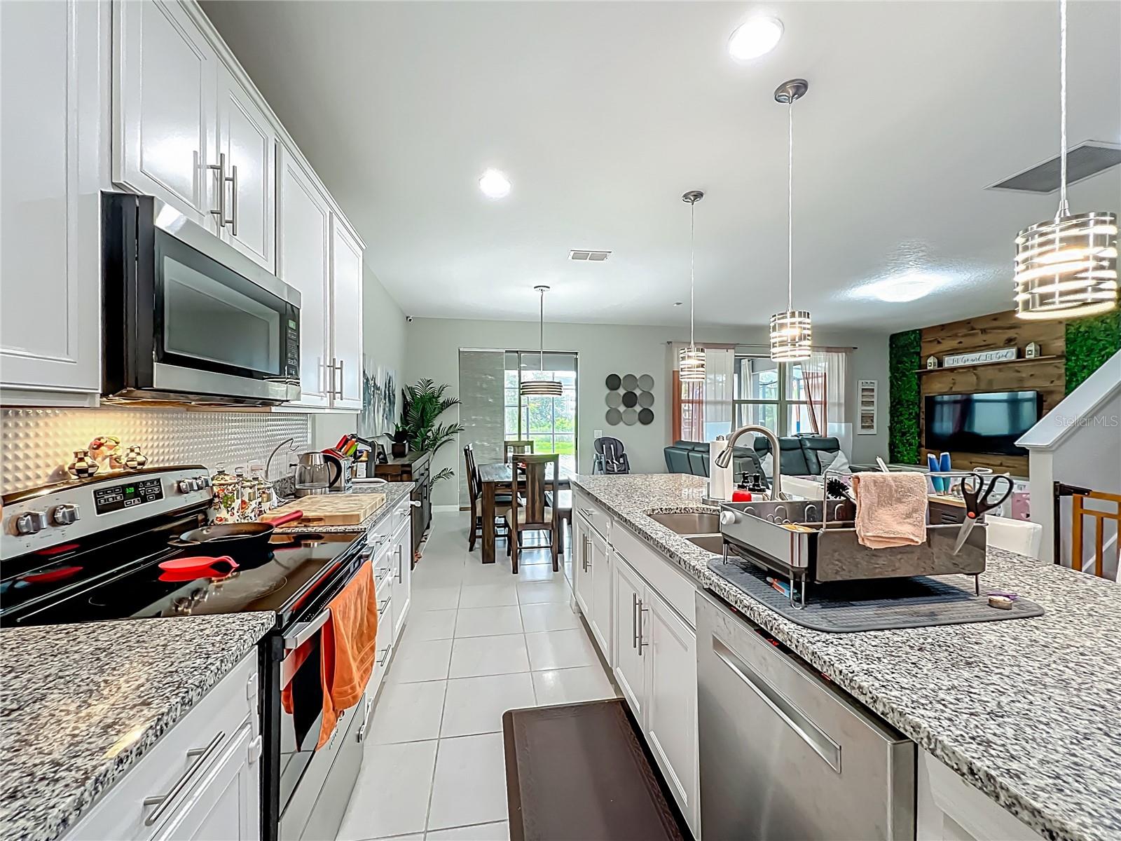 1808 REGAL RIVER CIR, OCOEE, FL, 34761