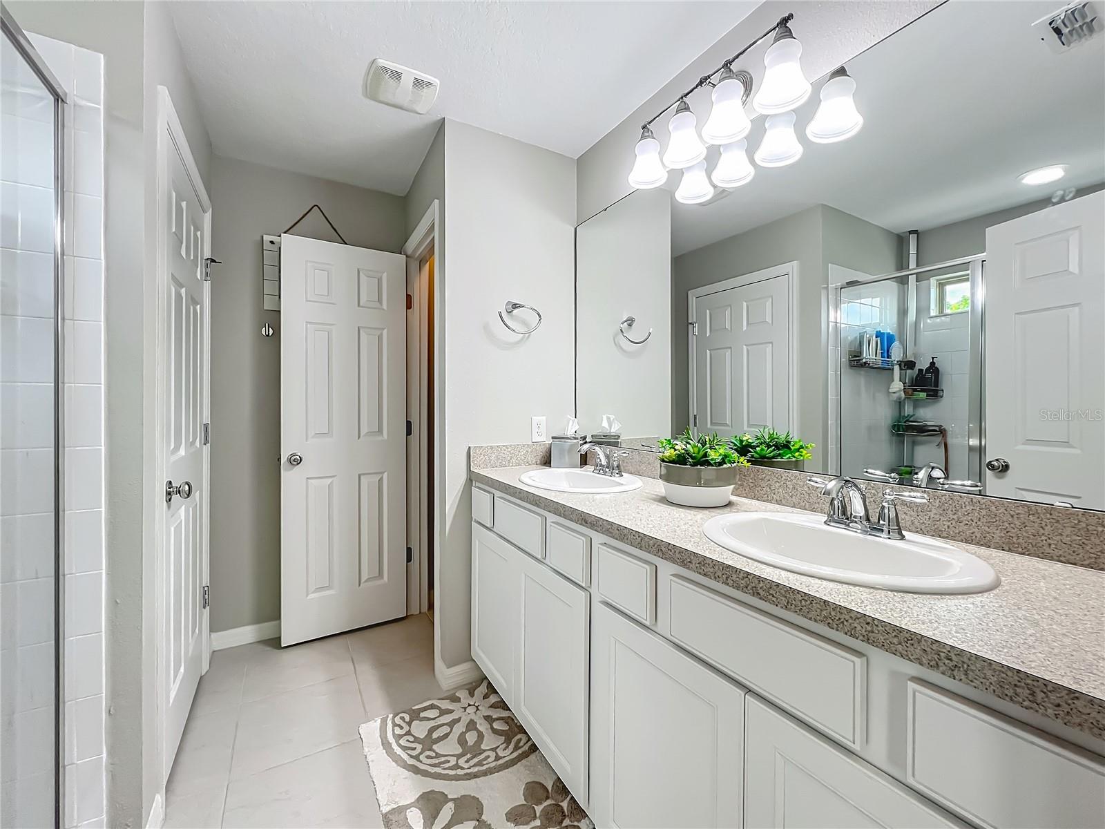 1808 REGAL RIVER CIR, OCOEE, FL, 34761