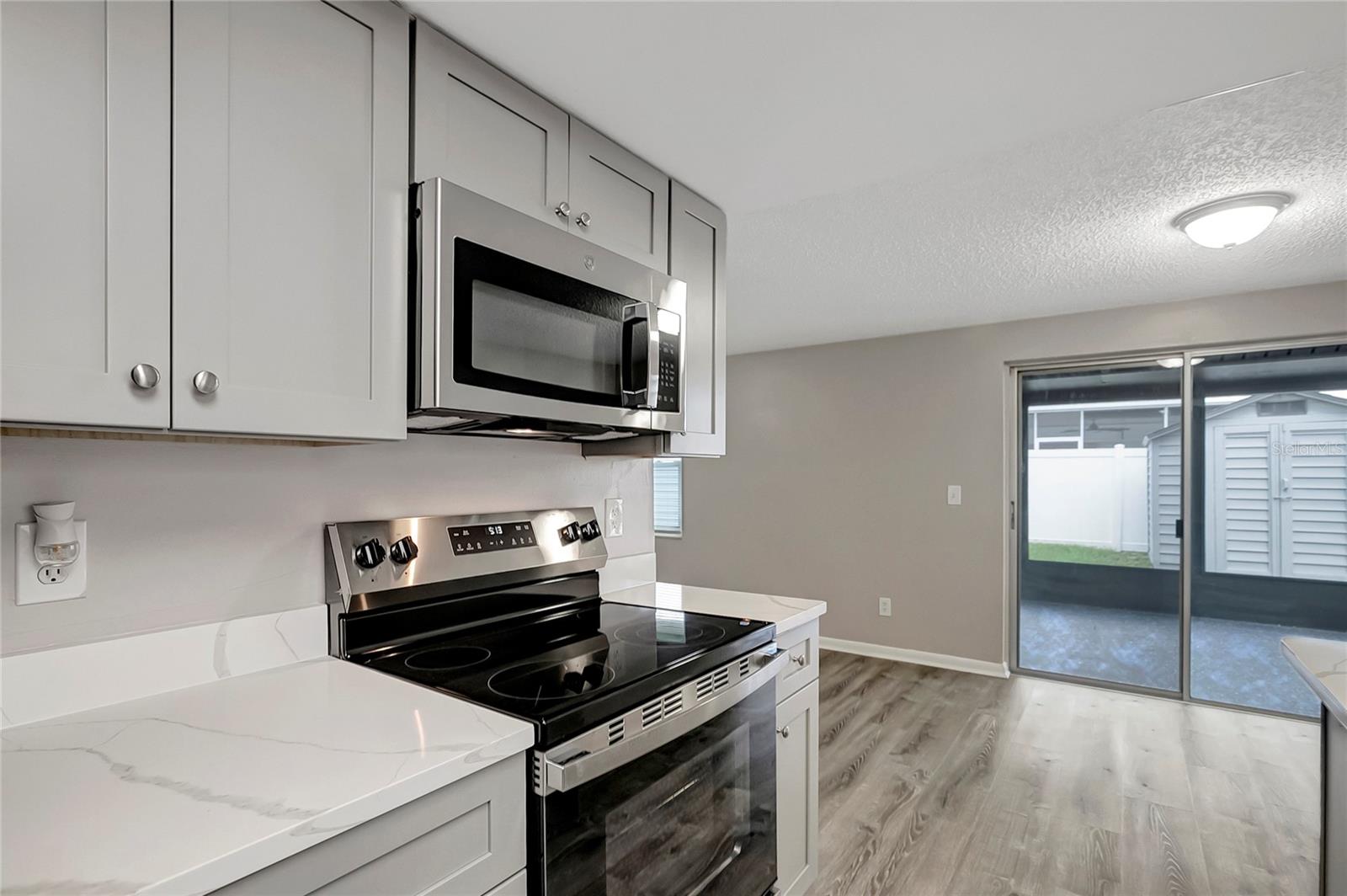 12416 MONDRAGON DR, TAMPA, FL, 33625