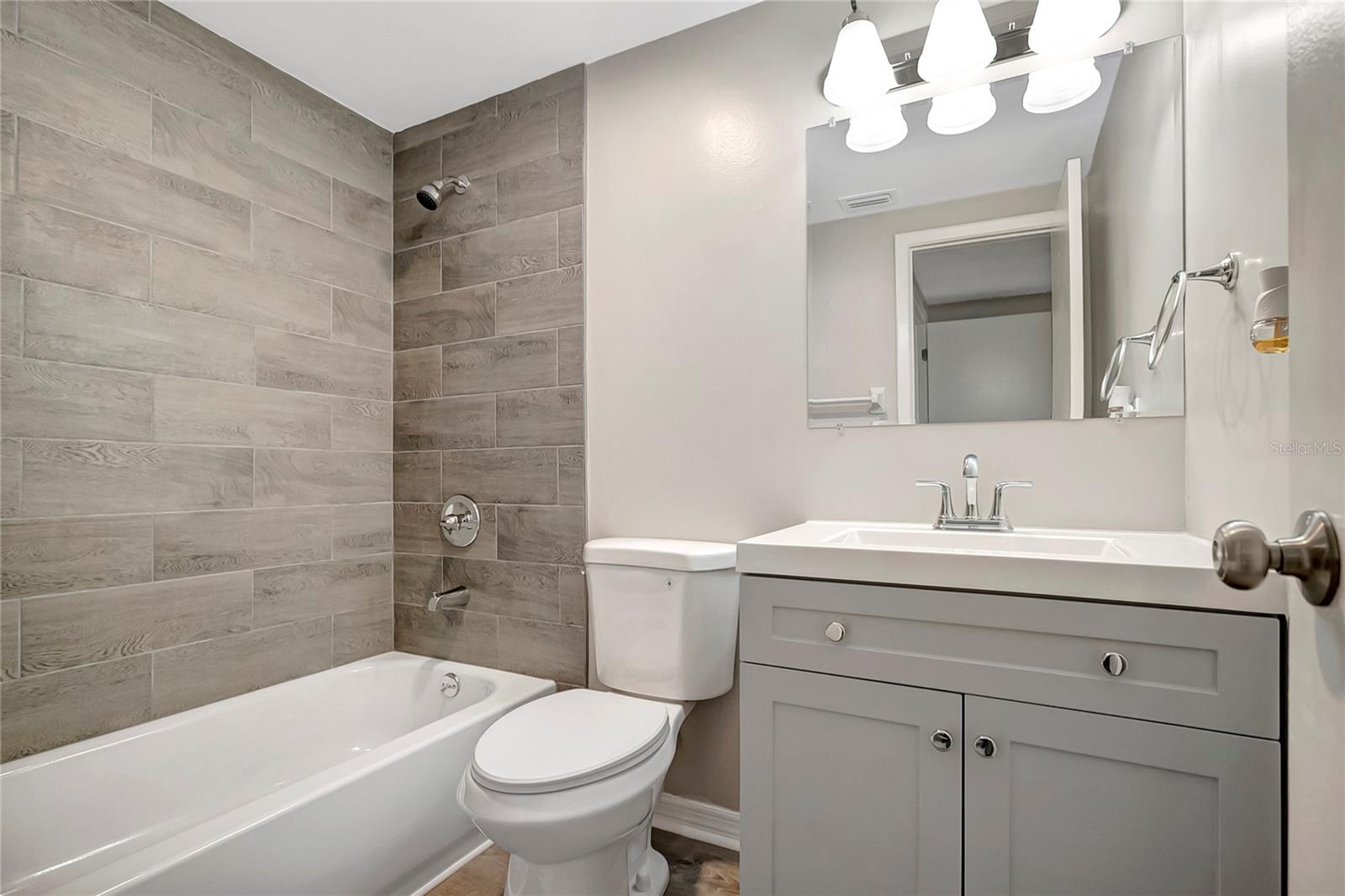 12416 MONDRAGON DR, TAMPA, FL, 33625