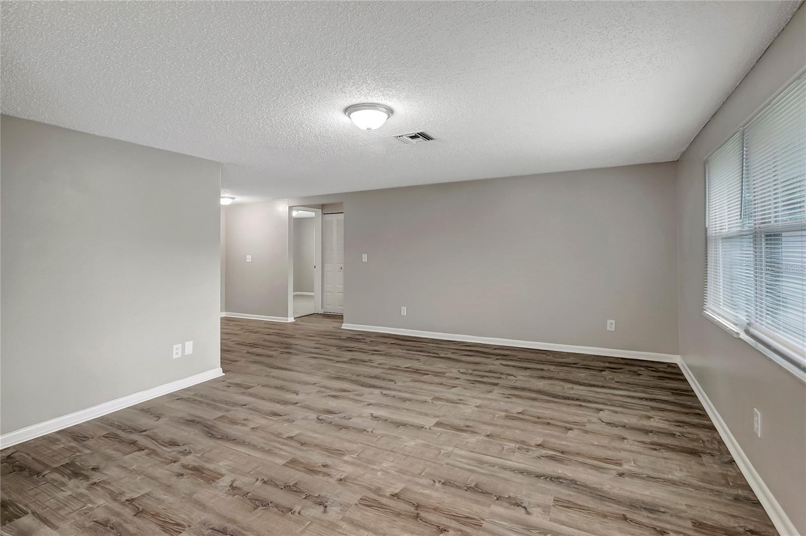 12416 MONDRAGON DR, TAMPA, FL, 33625