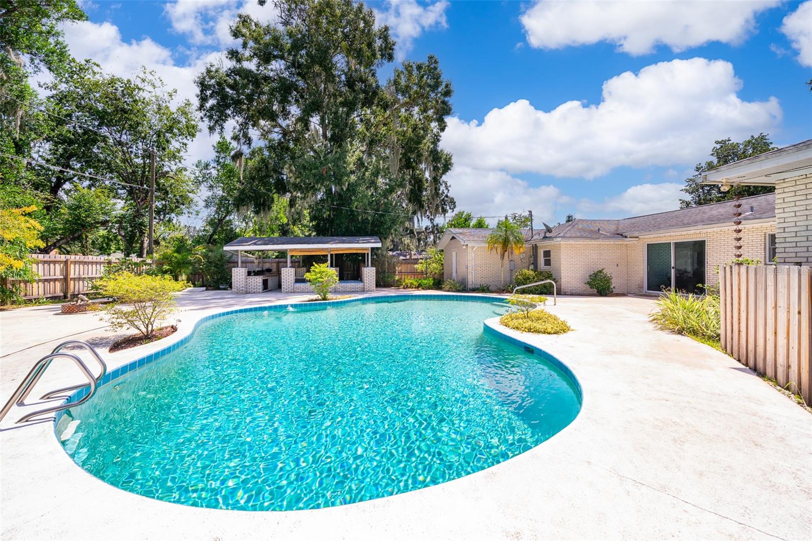 2187 PALMETTO RD, MOUNT DORA, FL, 32757