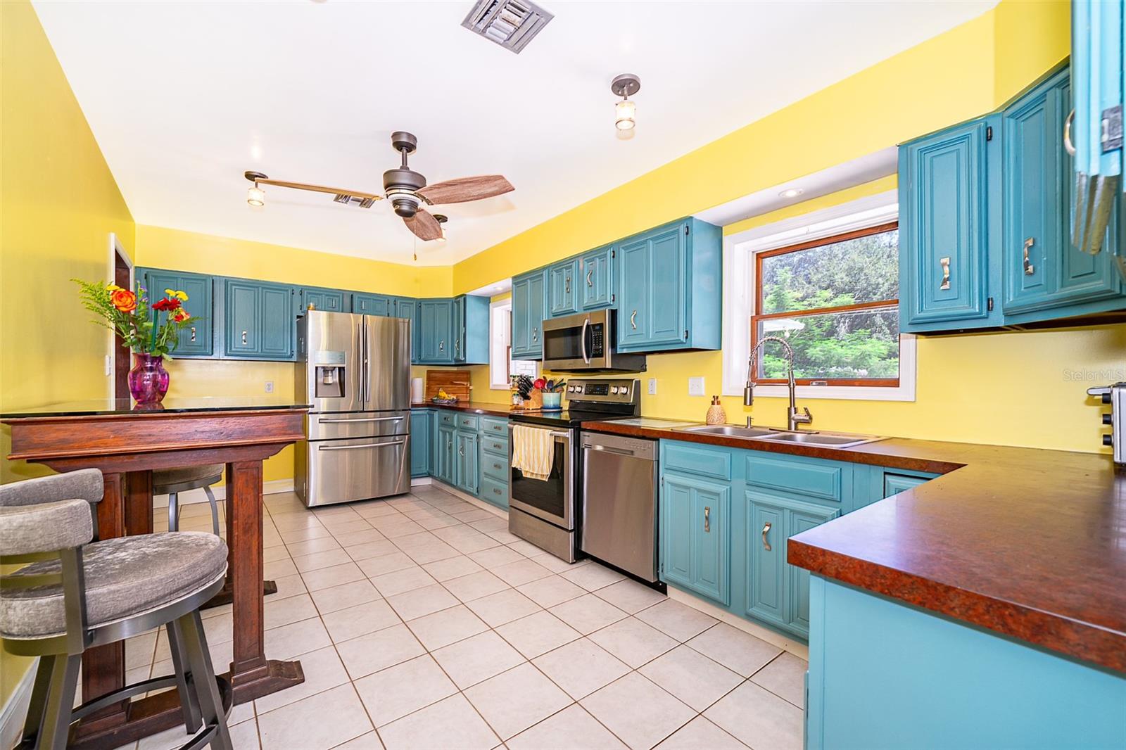 2187 PALMETTO RD, MOUNT DORA, FL, 32757