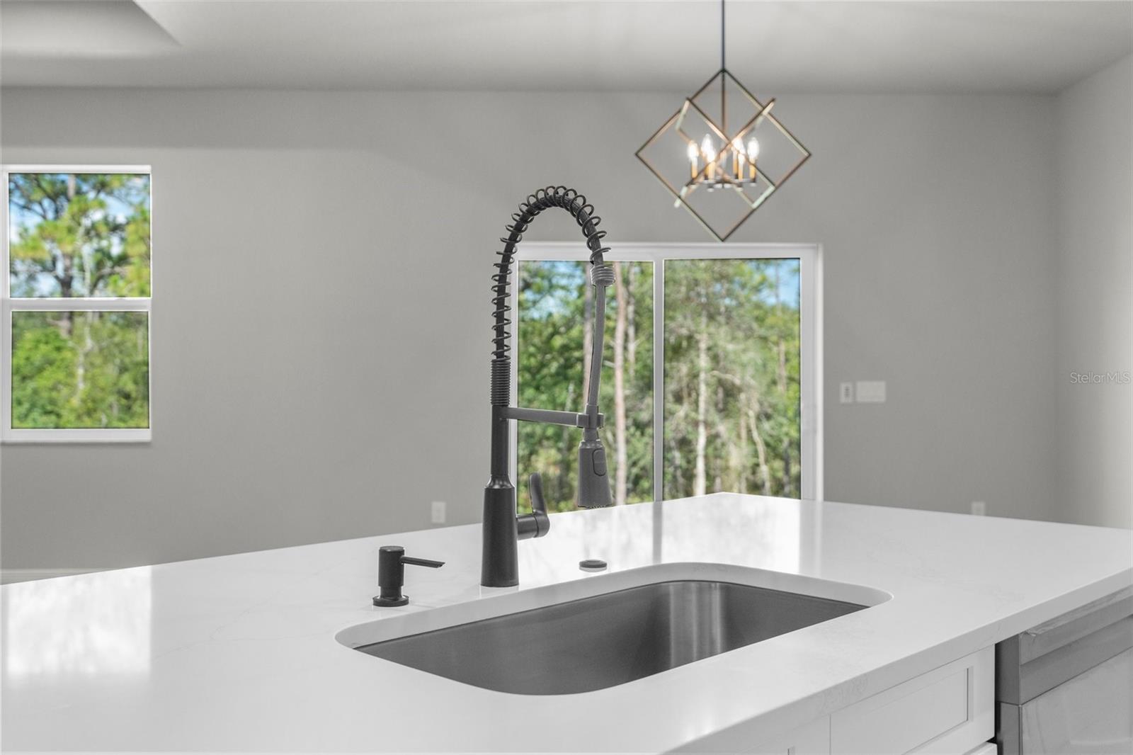 16113 PENN STATE RD, WEEKI WACHEE, FL, 34614