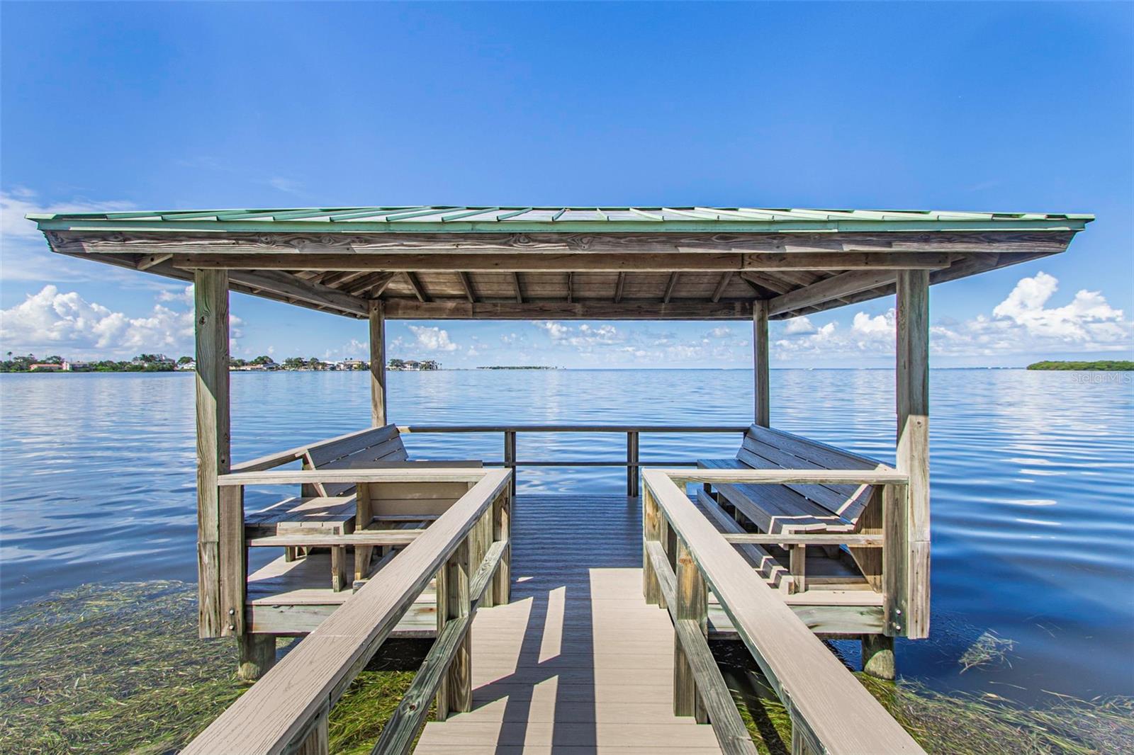 N POINTE ALEXIS DR, TARPON SPRINGS, FL, 34689