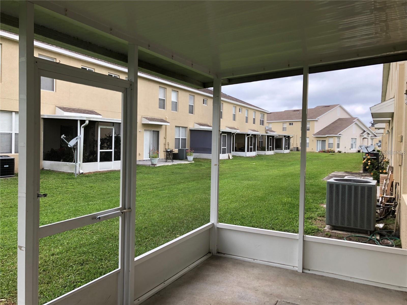 9817 CARLSDALE DR, RIVERVIEW, FL, 33578