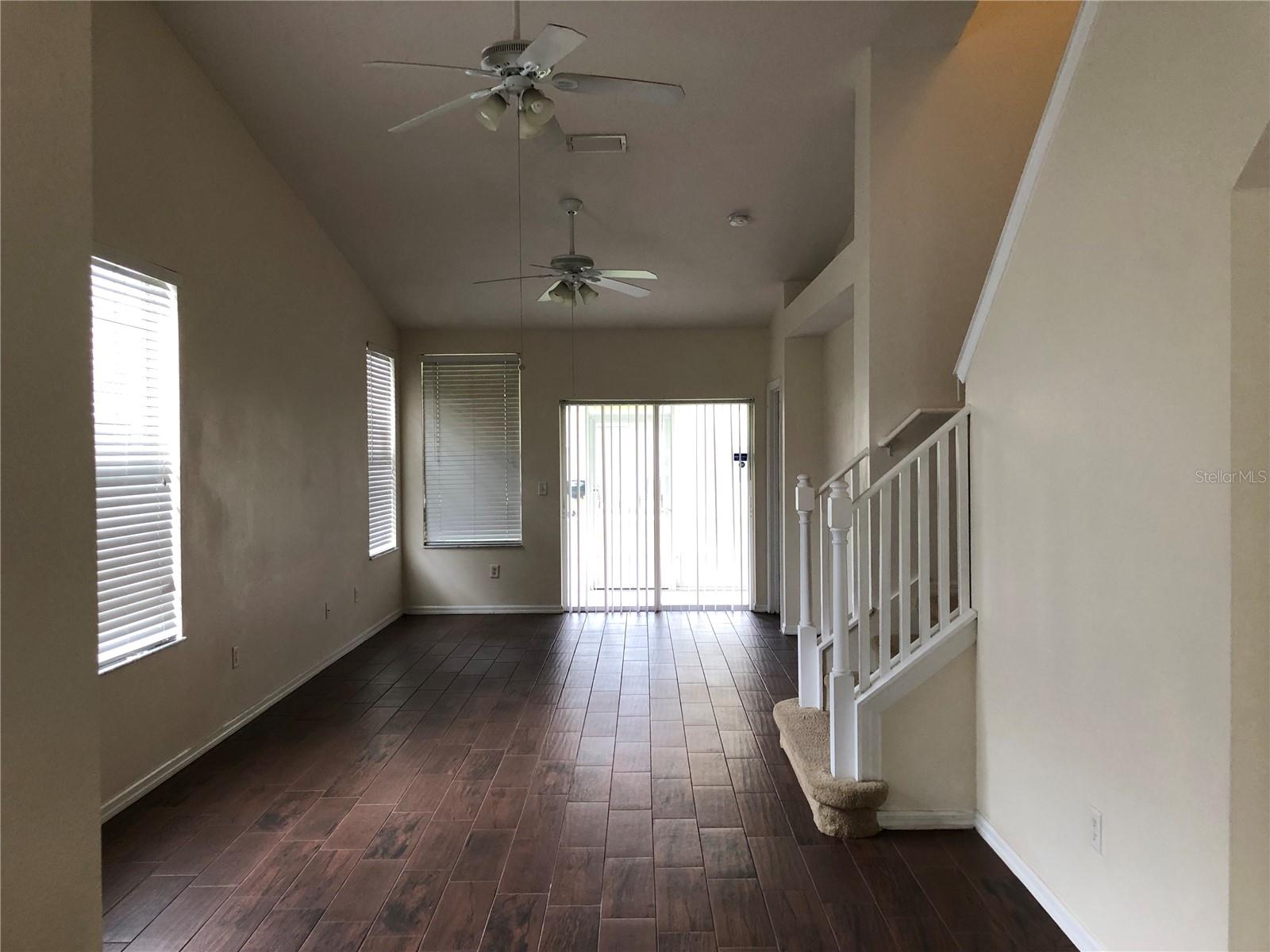 9817 CARLSDALE DR, RIVERVIEW, FL, 33578