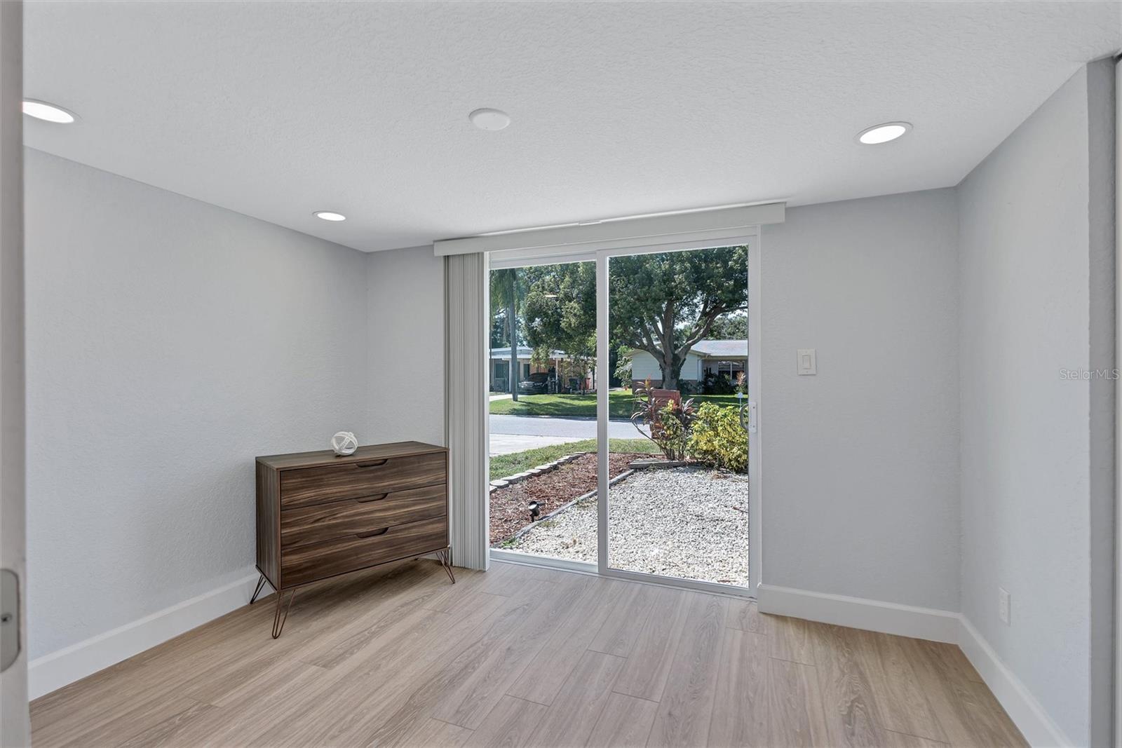 5181 102ND WAY N, ST PETERSBURG, FL, 33708