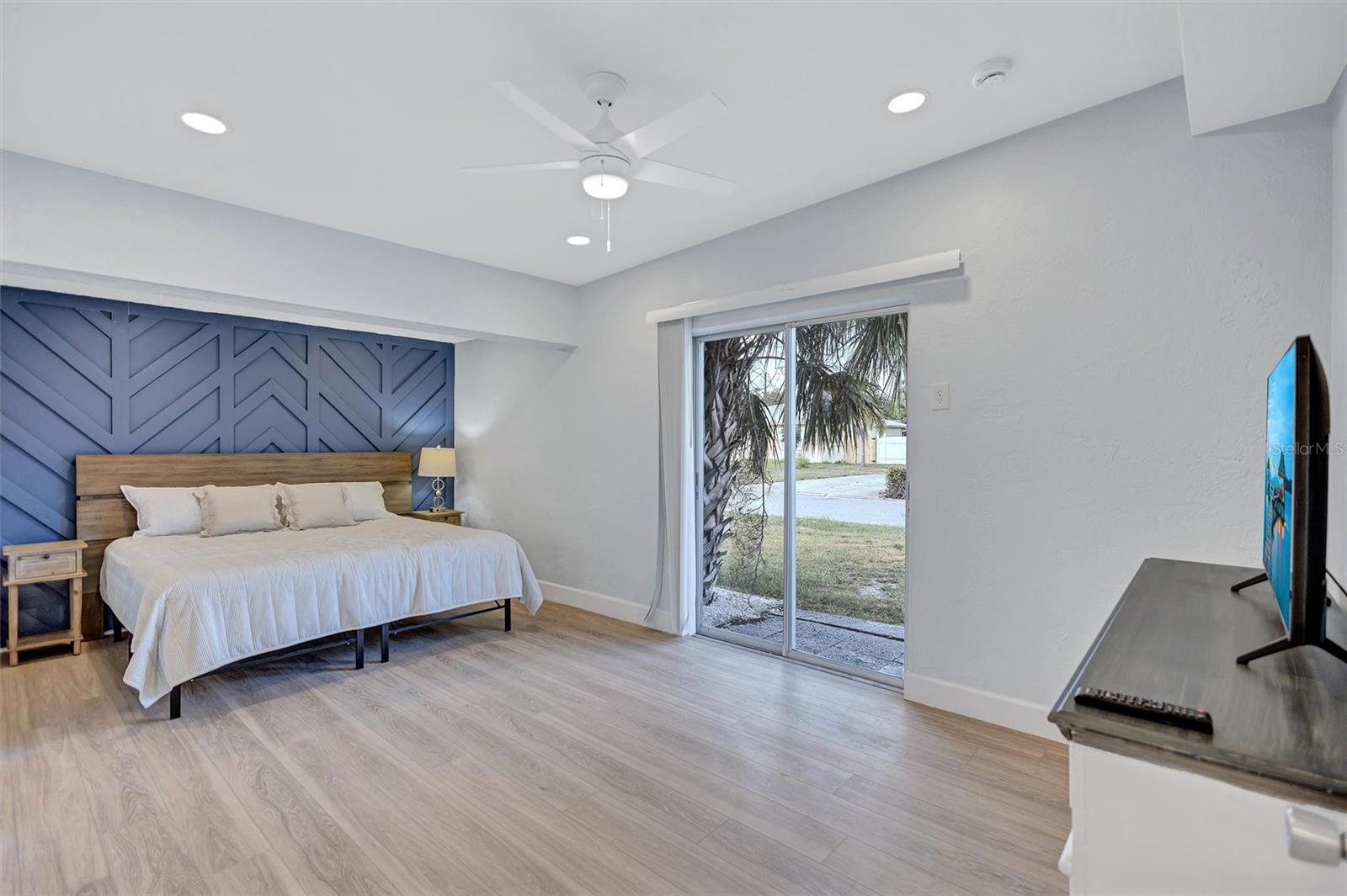 5181 102ND WAY N, ST PETERSBURG, FL, 33708