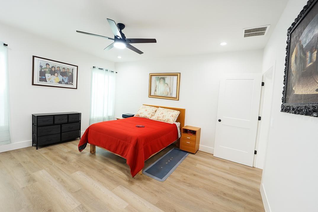 2464 NEWMARK DR, DELTONA, FL, 32738