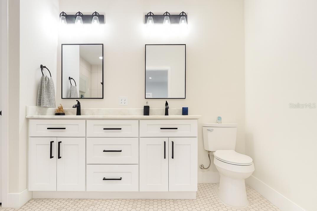 2464 NEWMARK DR, DELTONA, FL, 32738