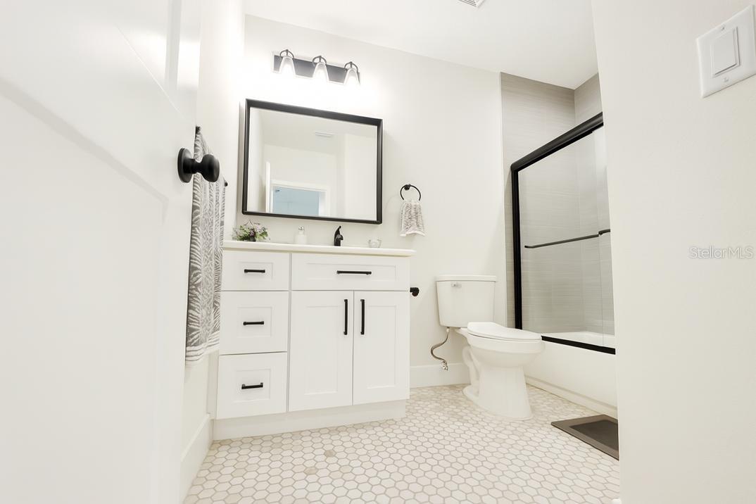 2464 NEWMARK DR, DELTONA, FL, 32738