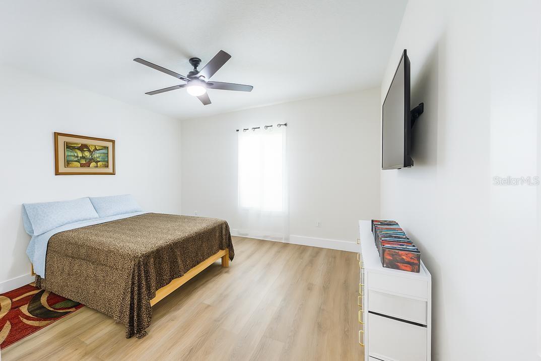 2464 NEWMARK DR, DELTONA, FL, 32738