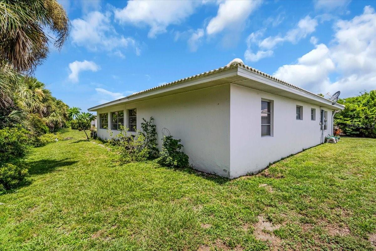 8651 ELLESMERE CT, NORTH PORT, FL, 34287