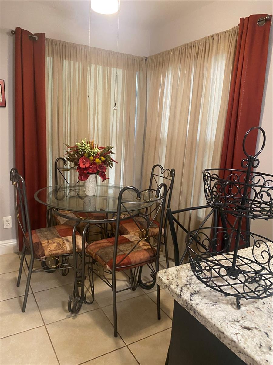 341 ALSTON DR, ORLANDO, FL, 32835