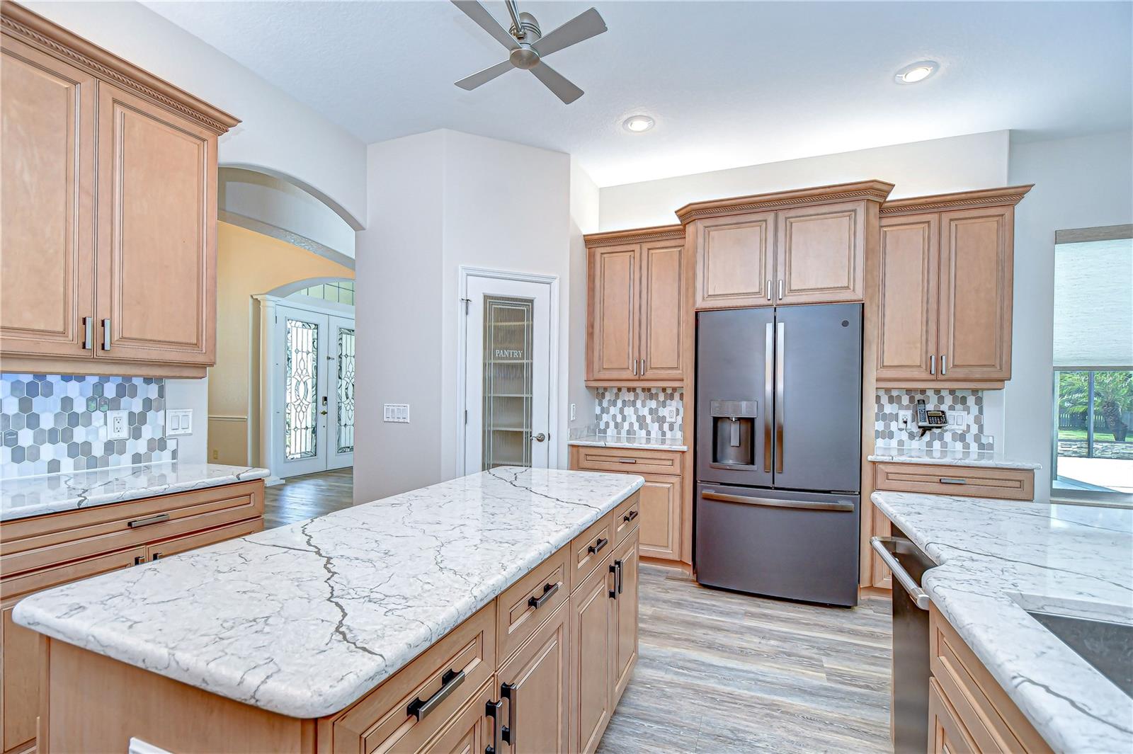 918 JOHN CRESSLER DR, SEFFNER, FL, 33584