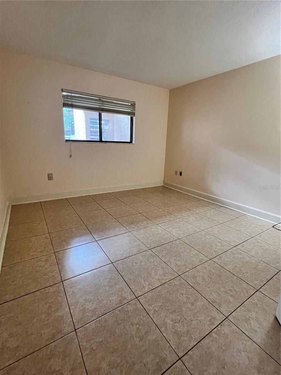 1166 CARMEL CIR #110, CASSELBERRY, FL, 32707