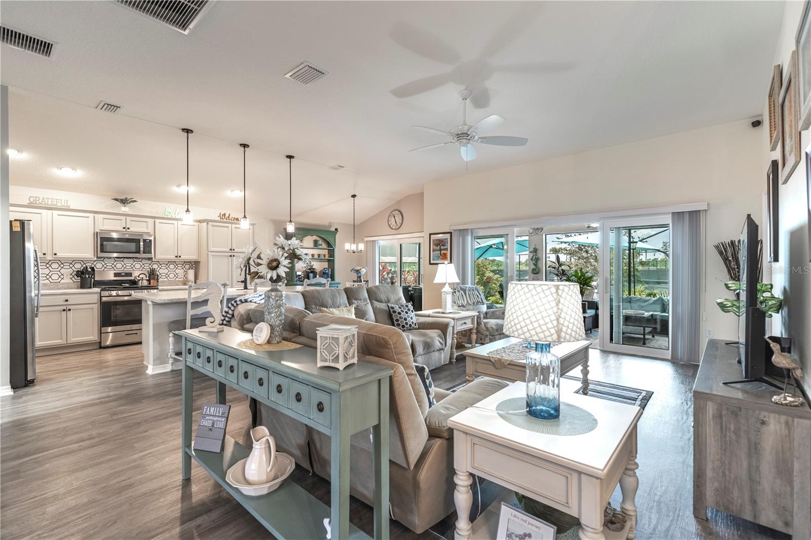 2810 NAVY HILL CIR, THE VILLAGES, FL, 32163