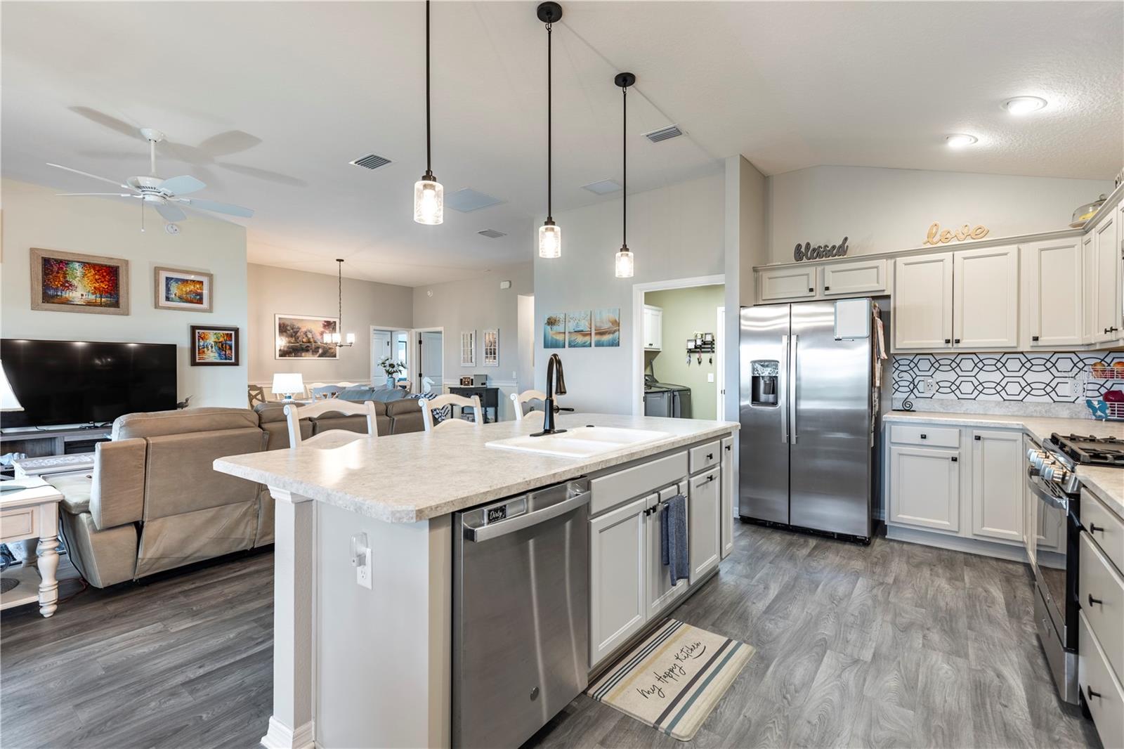 2810 NAVY HILL CIR, THE VILLAGES, FL, 32163