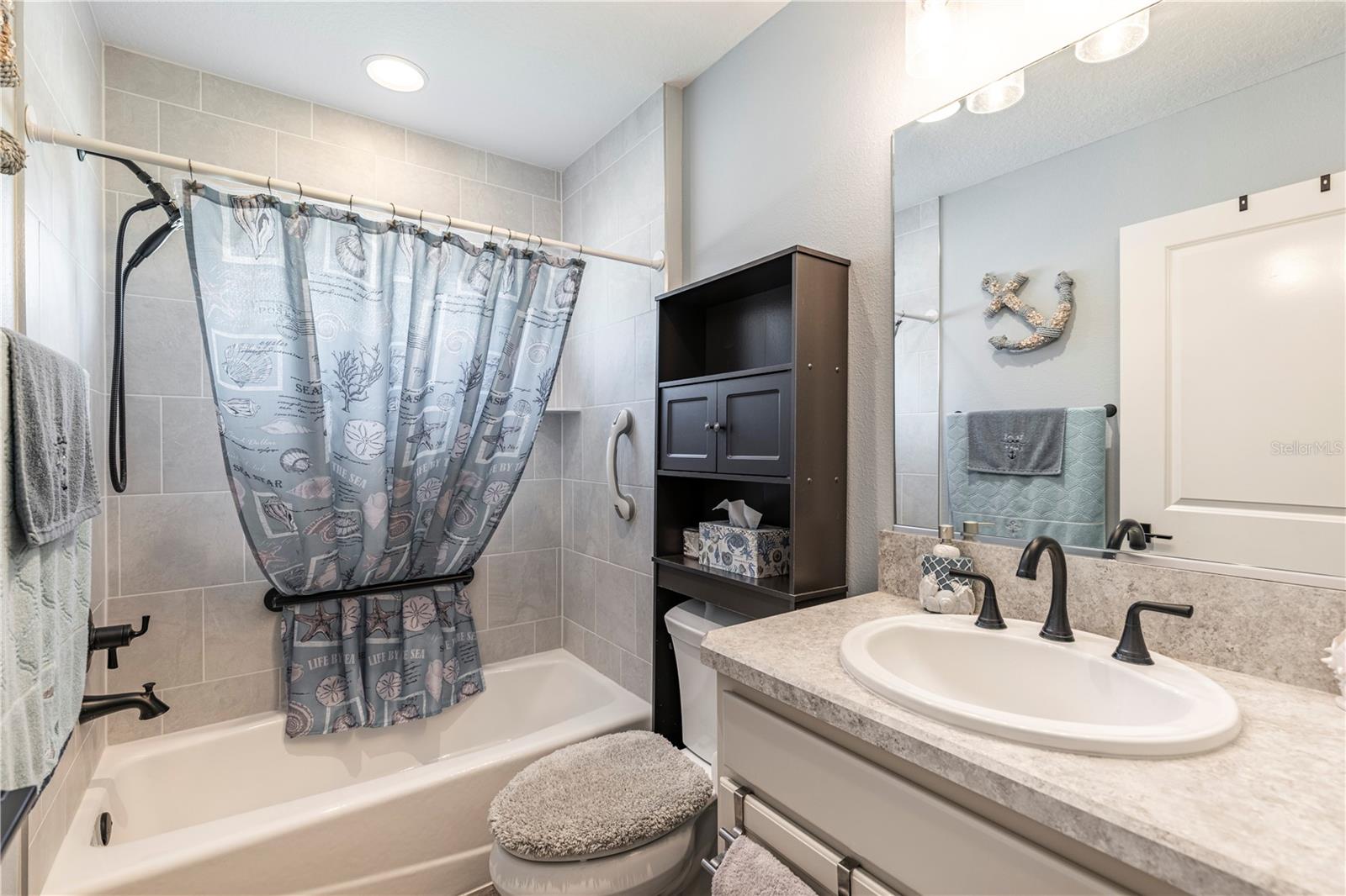 2810 NAVY HILL CIR, THE VILLAGES, FL, 32163