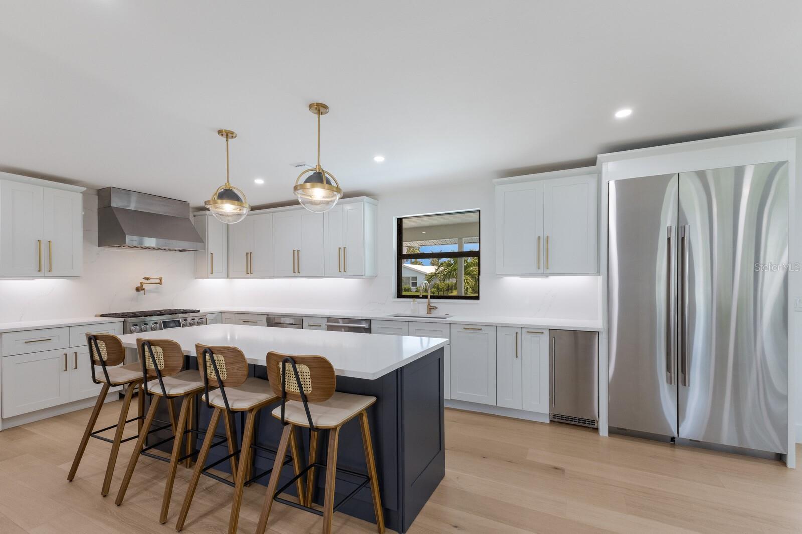 510 PUTTER LN, LONGBOAT KEY, FL, 34228