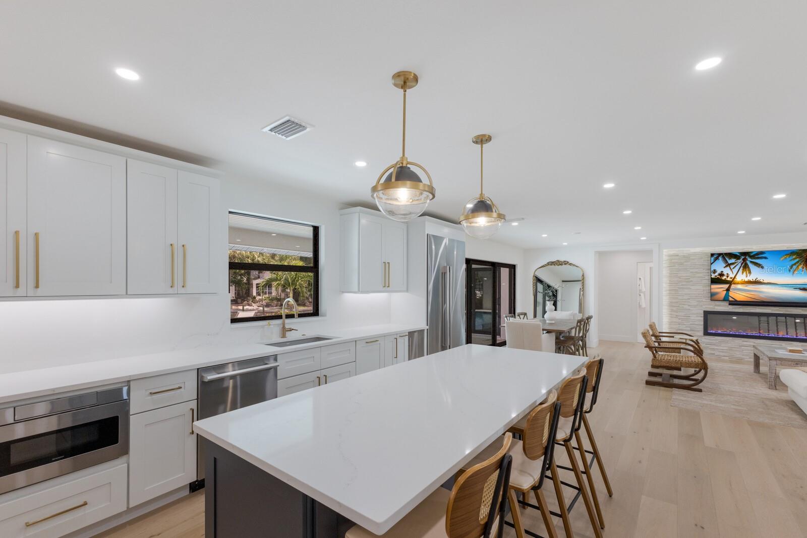 510 PUTTER LN, LONGBOAT KEY, FL, 34228