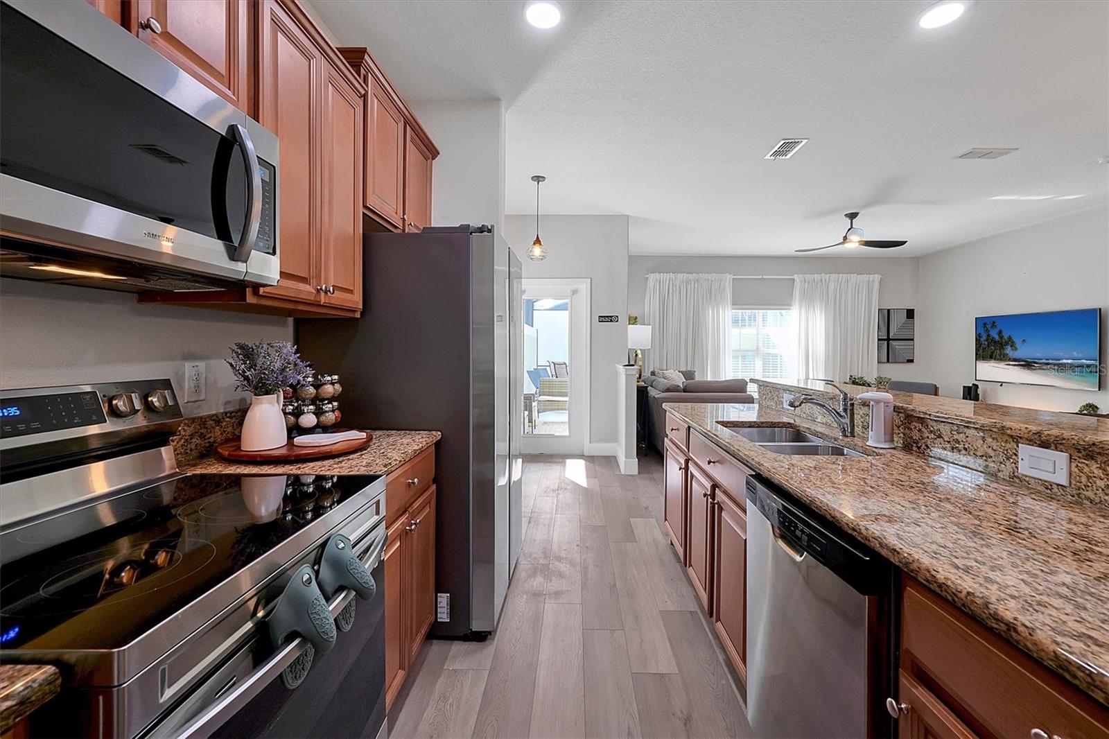 8966 CALIFORNIA PALM RD, KISSIMMEE, FL, 34747