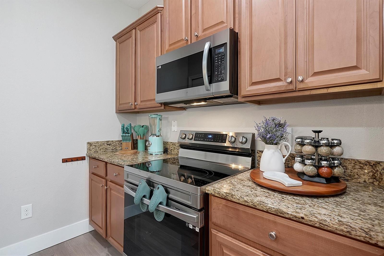 8966 CALIFORNIA PALM RD, KISSIMMEE, FL, 34747