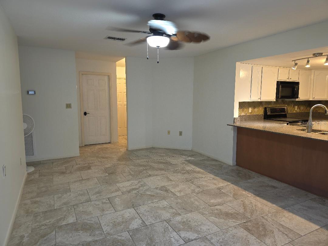 11932 99TH AVE AVE N, SEMINOLE, FL, 33772