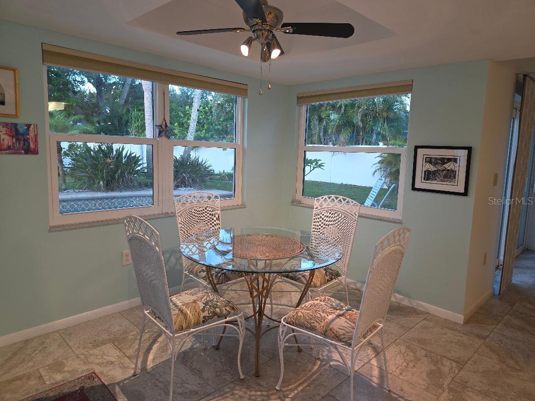 11932 99TH AVE AVE N, SEMINOLE, FL, 33772