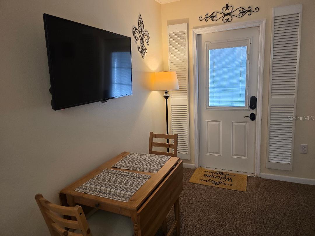 11932 99TH AVE AVE N, SEMINOLE, FL, 33772