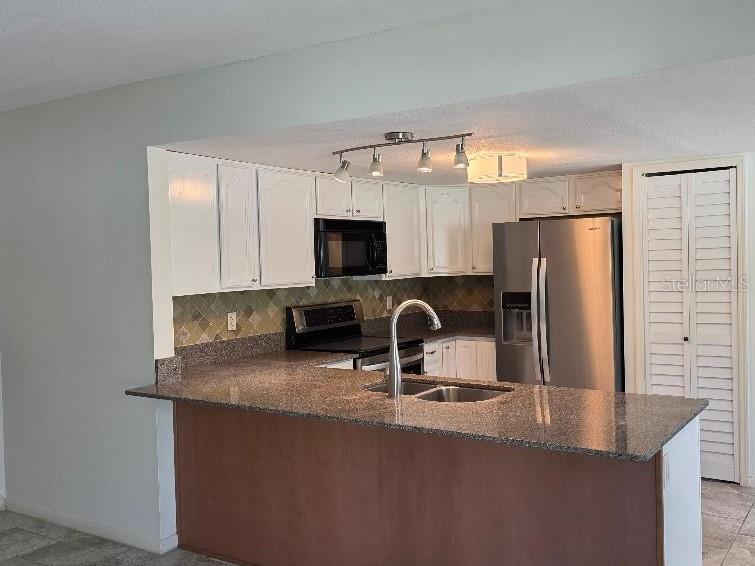 11932 99TH AVE AVE N, SEMINOLE, FL, 33772