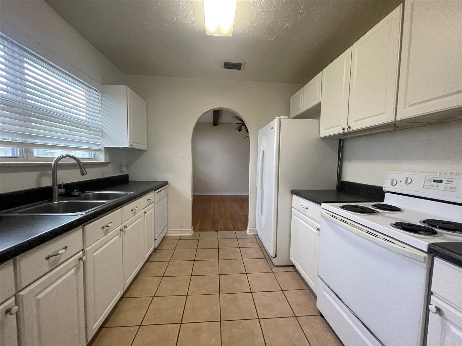 384 TERRY LN, LAKE MARY, FL, 32746