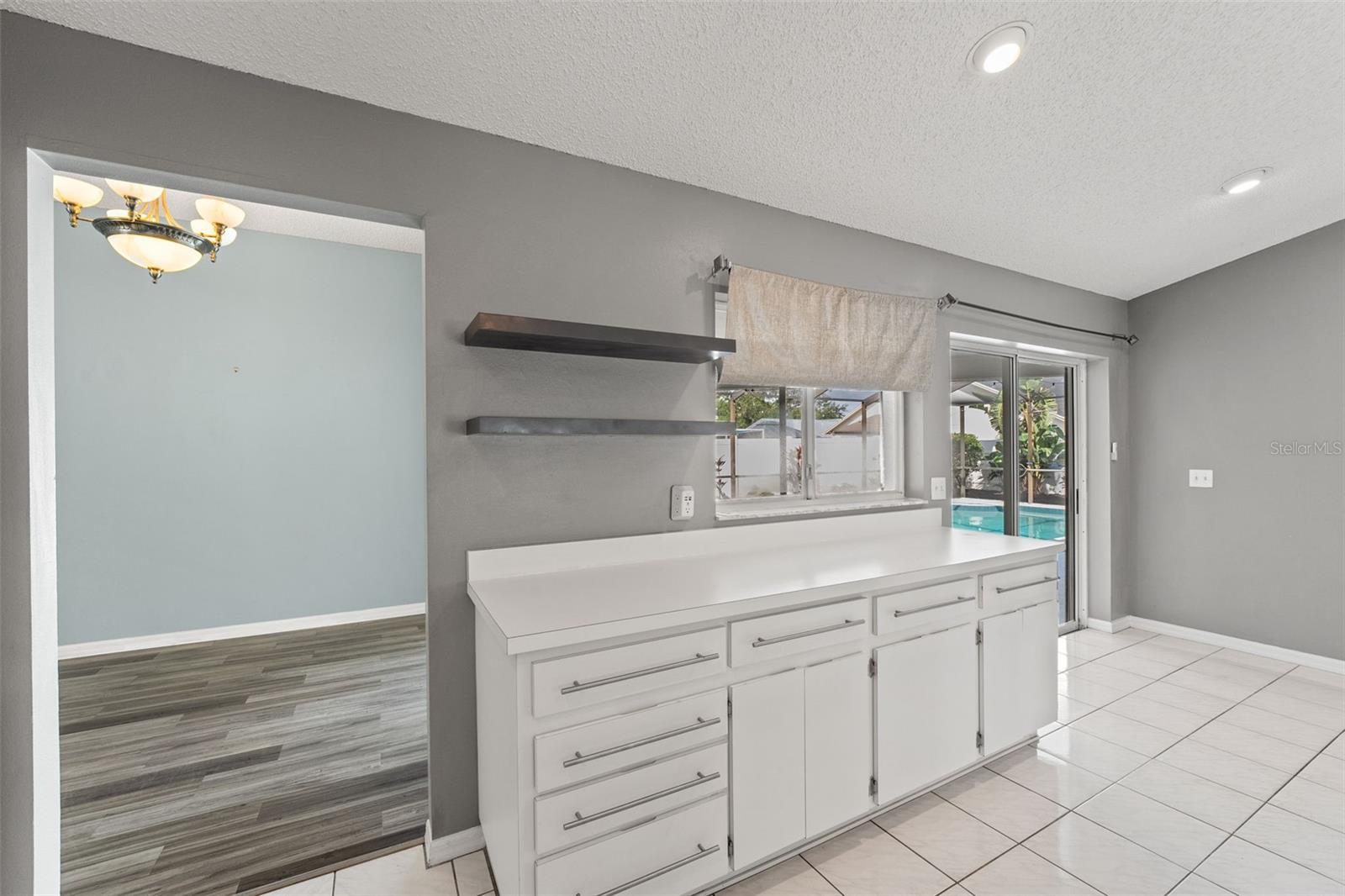 8704 MIDDLE CROSS PL, TAMPA, FL, 33635