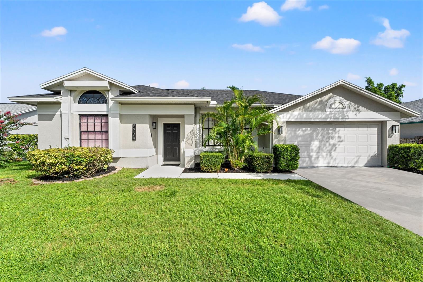 8704 MIDDLE CROSS PL, TAMPA, FL, 33635