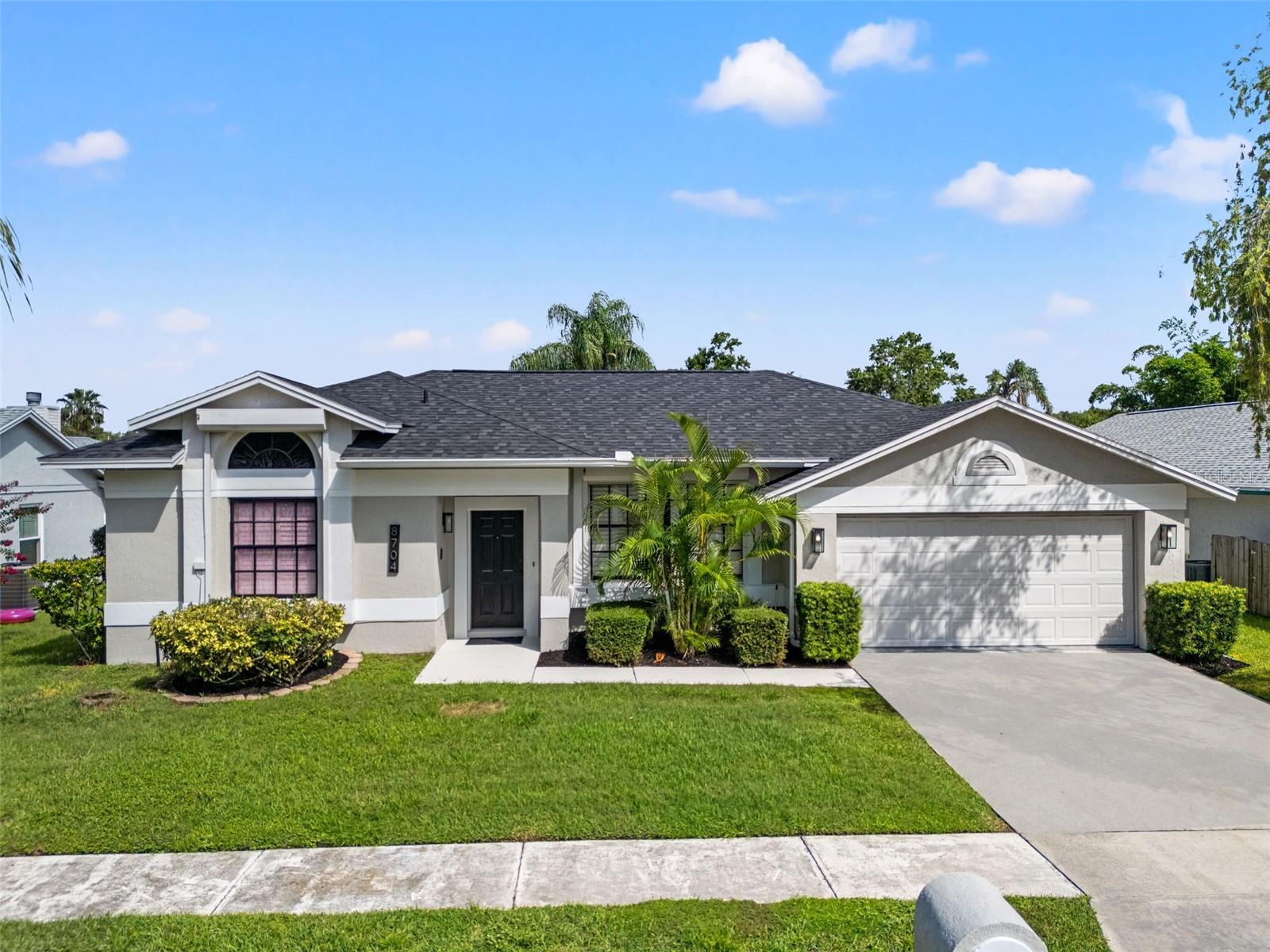 8704 MIDDLE CROSS PL, TAMPA, FL, 33635